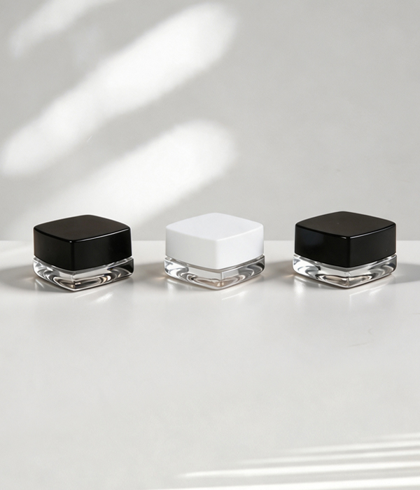 CR Glass Concentrate Pillow Square Jars-7ML